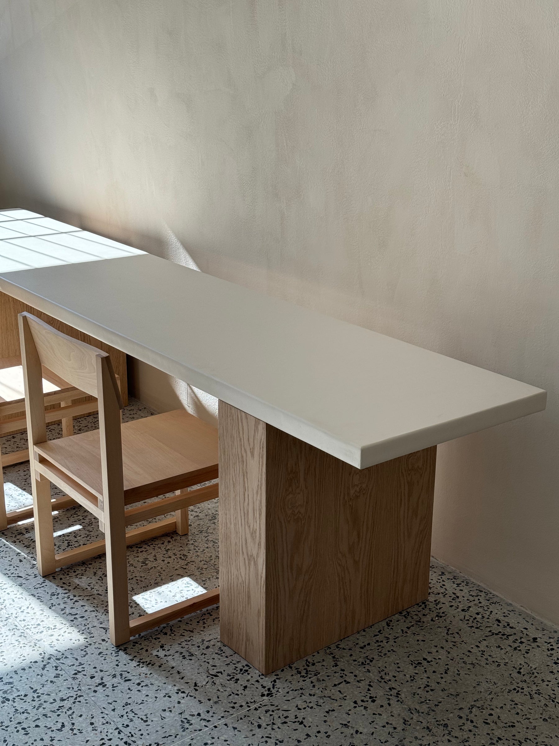 Canoa Studio Table 'Madeira' - TrynTrend