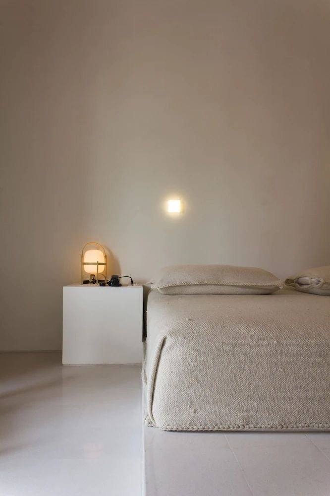 Chantada side table - TrynTrend