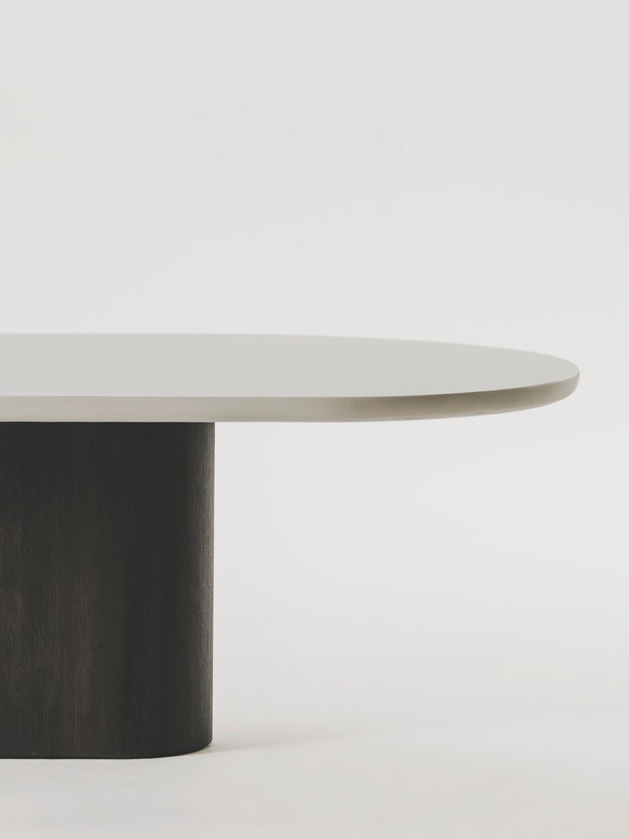 Celli Dining table - TrynTrend