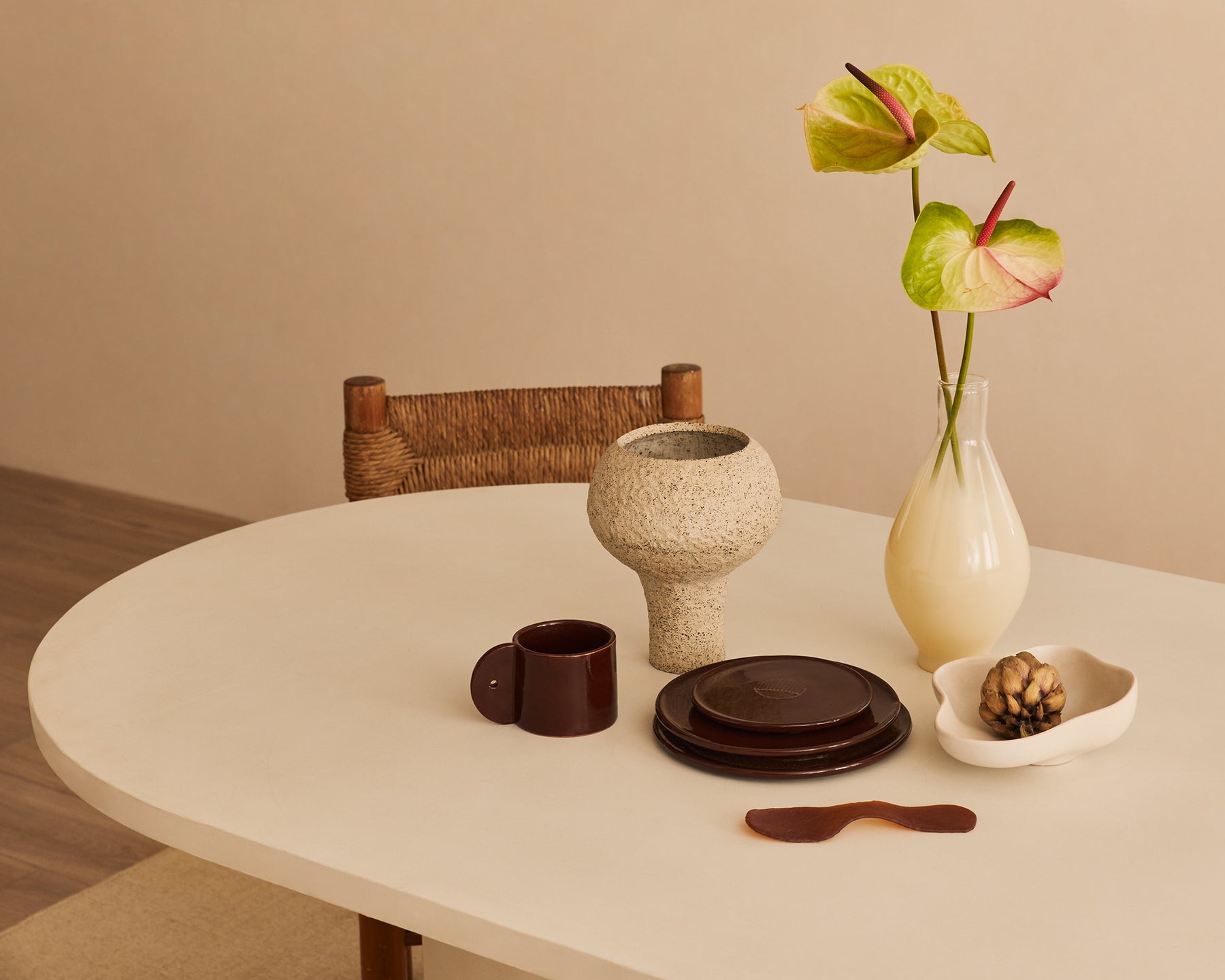 Reye dining table - TrynTrend
