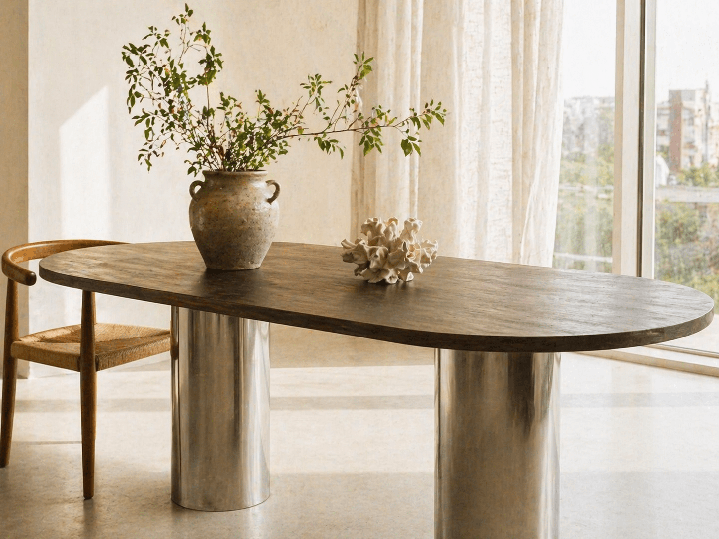 Arsen dining table - TrynTrend